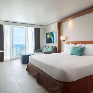 Signature Ocean View King